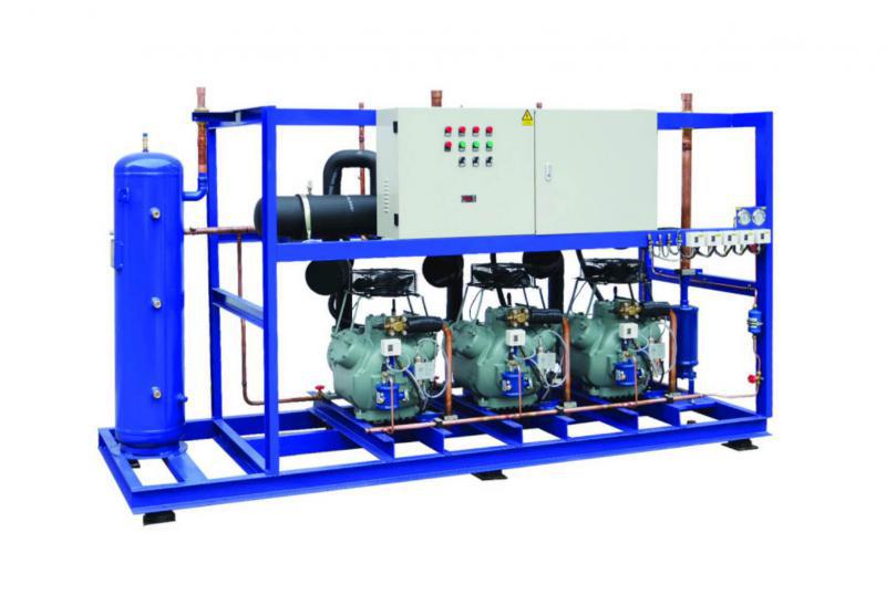 開利活塞大并聯(lián)機(jī)組